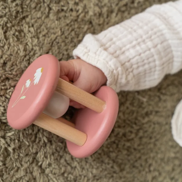 Little Dutch Rattle