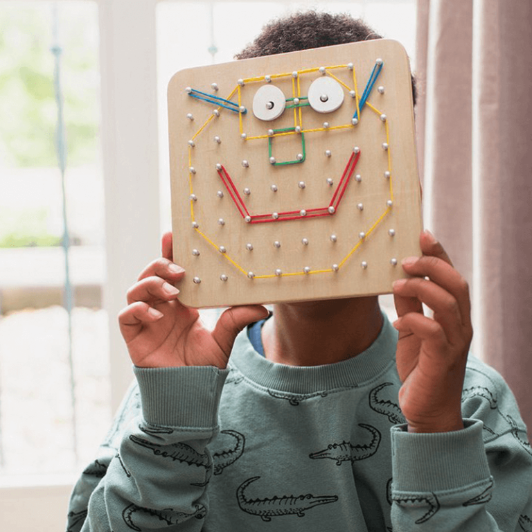 BS Toys Geoboard
