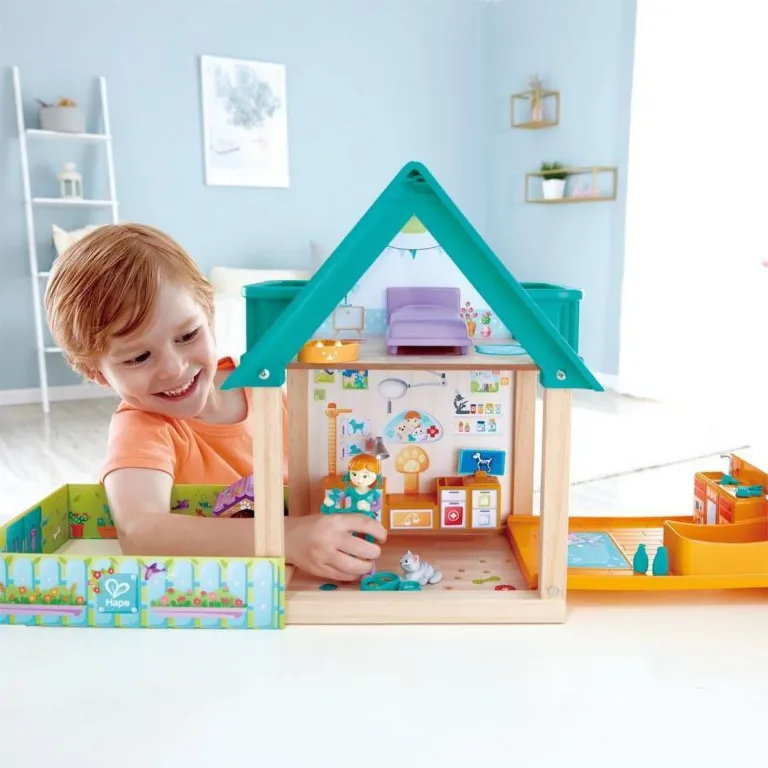 Hape Veterinarian Set Furry Friend