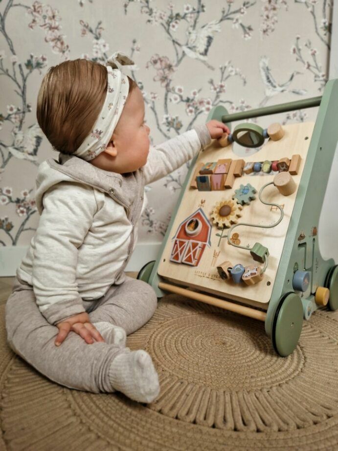 Little Dutch Activiteiten Loopwagen Boederij